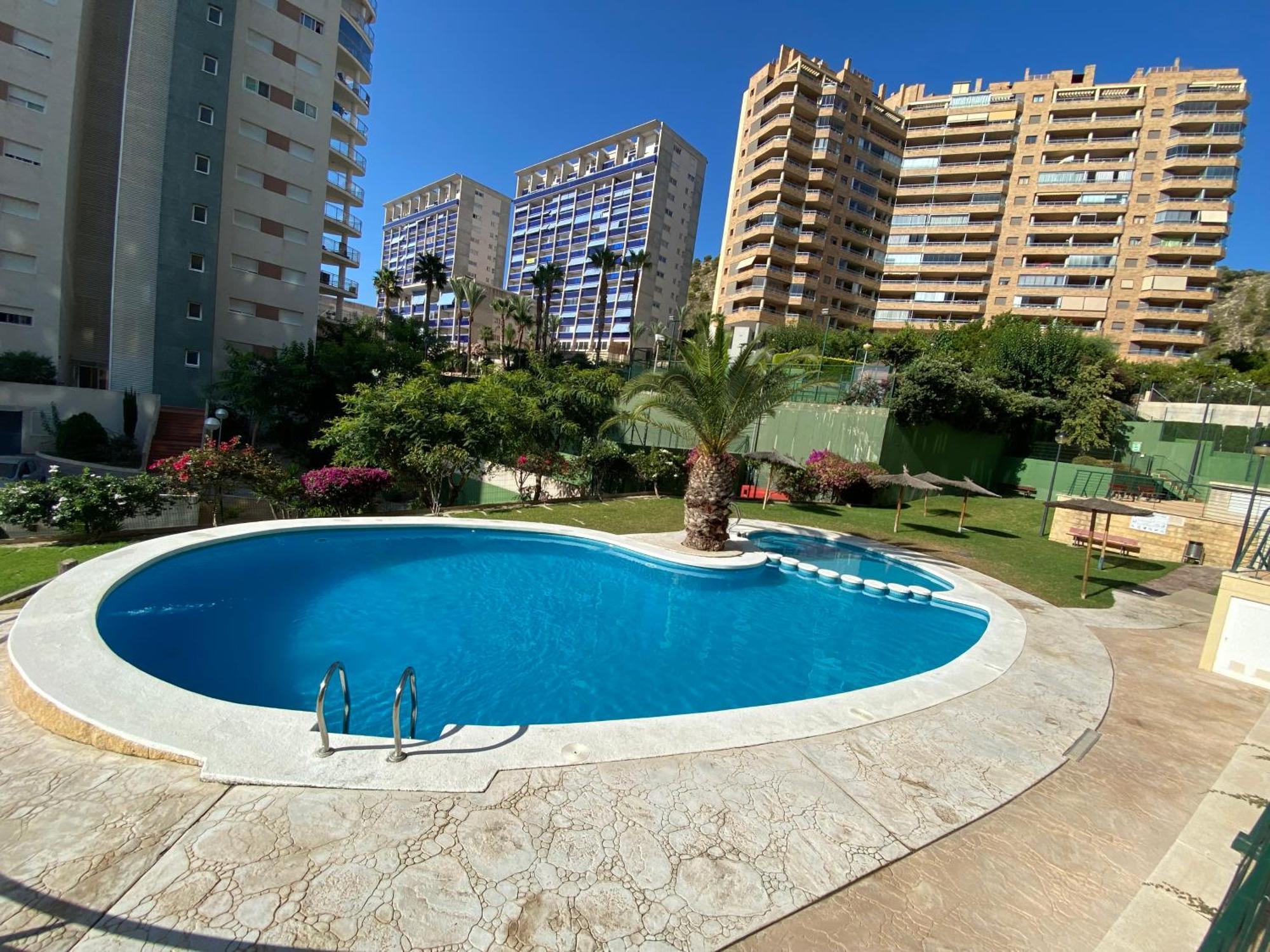 Apartamento Benidorm Con Piscina En La Playa カーラ・デ・フィネストラット エクステリア 写真