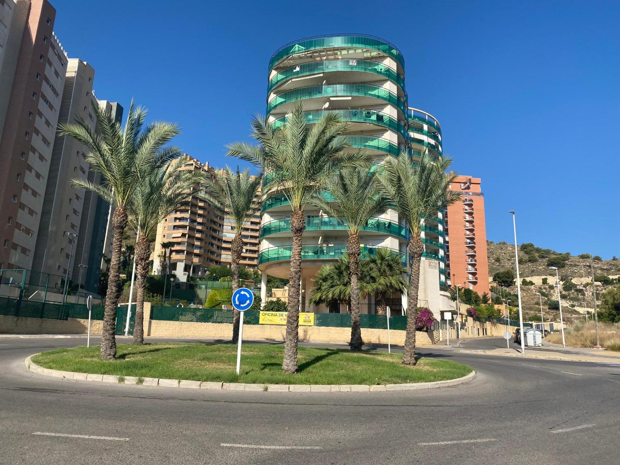 Apartamento Benidorm Con Piscina En La Playa カーラ・デ・フィネストラット エクステリア 写真